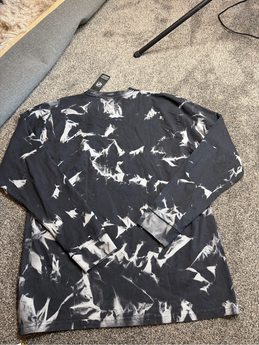NWT Calhoun Toronto Maple Leafs Tie Dye Long Sleeve NHL Hockey Graphic Tee XL - Picture 8 of 9